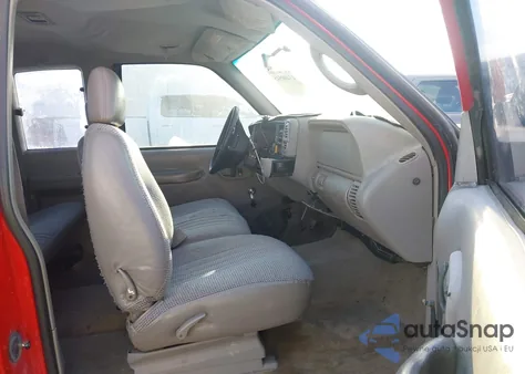 1998 Chevrolet C1500 Fleetside from USA, damaged, VIN 1GCEC19M7WE144438